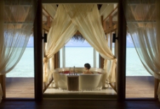 马尔代夫安娜塔拉迪古岛度假村豪华房间图片