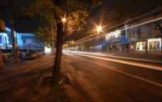 北京夜景拆迁前的北京缸瓦市大街夜景图片
