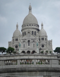 骑巴巴黎圣心大教堂图片