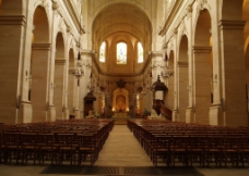 圣教巴黎圣路易斯大教堂内景图片