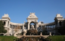 西式喷泉法国马赛隆尚宫图片