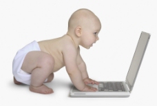 可爱的宝宝玩笔记本电脑的可爱婴儿宝宝图片